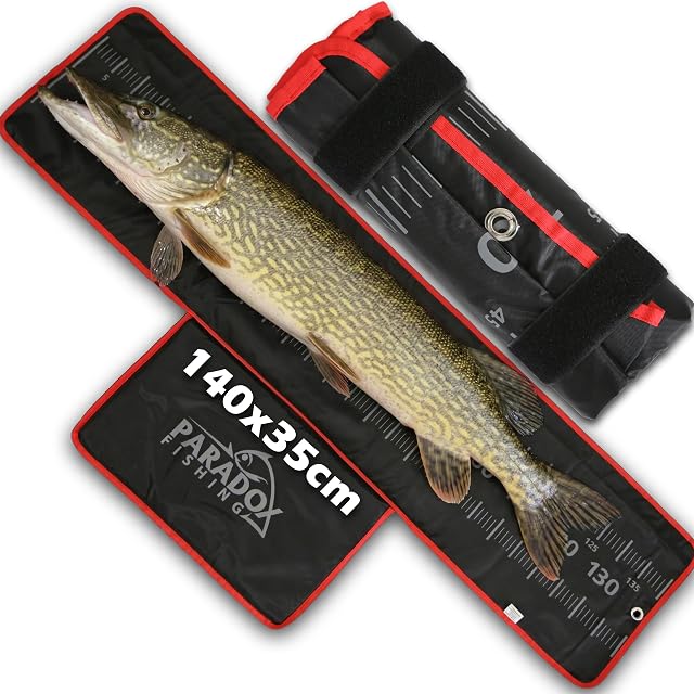 Tapis de réception Paradox Fishing de 140 sur 35 cm avec mètre imprimé